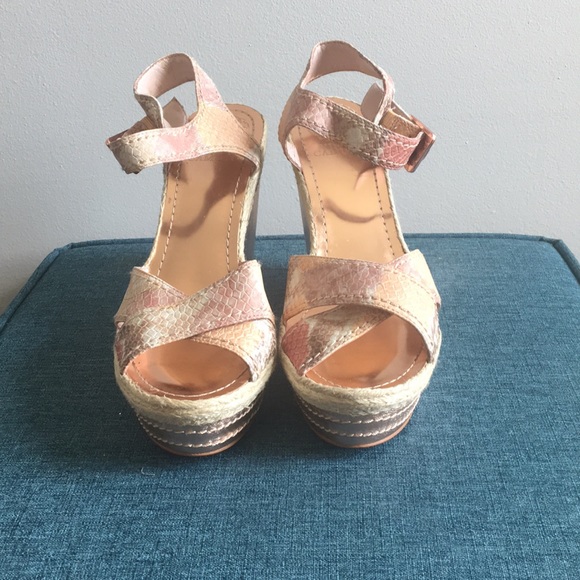 Vince Camuto Heels - Picture 1 of 5